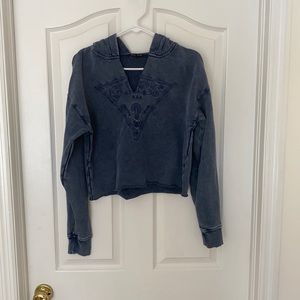 Guess hoodie size small